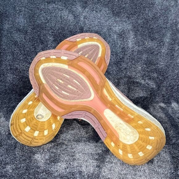 Adidas UltraBoost 22 Women size 7.5 Wonder Mauve Pink Running Sneakers Shoes - Picture 7 of 8